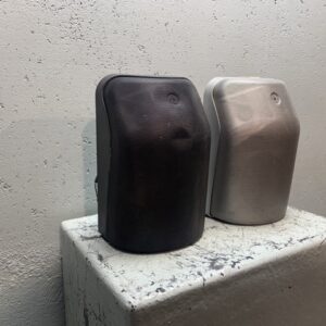 Enceinte murale bidirectionnelle