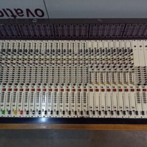 Console son analogique 24 voies